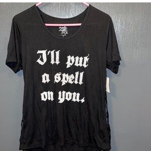 NEW Women’s Halloween Top “I’ll Put A Spell On You” Removable Cape Large